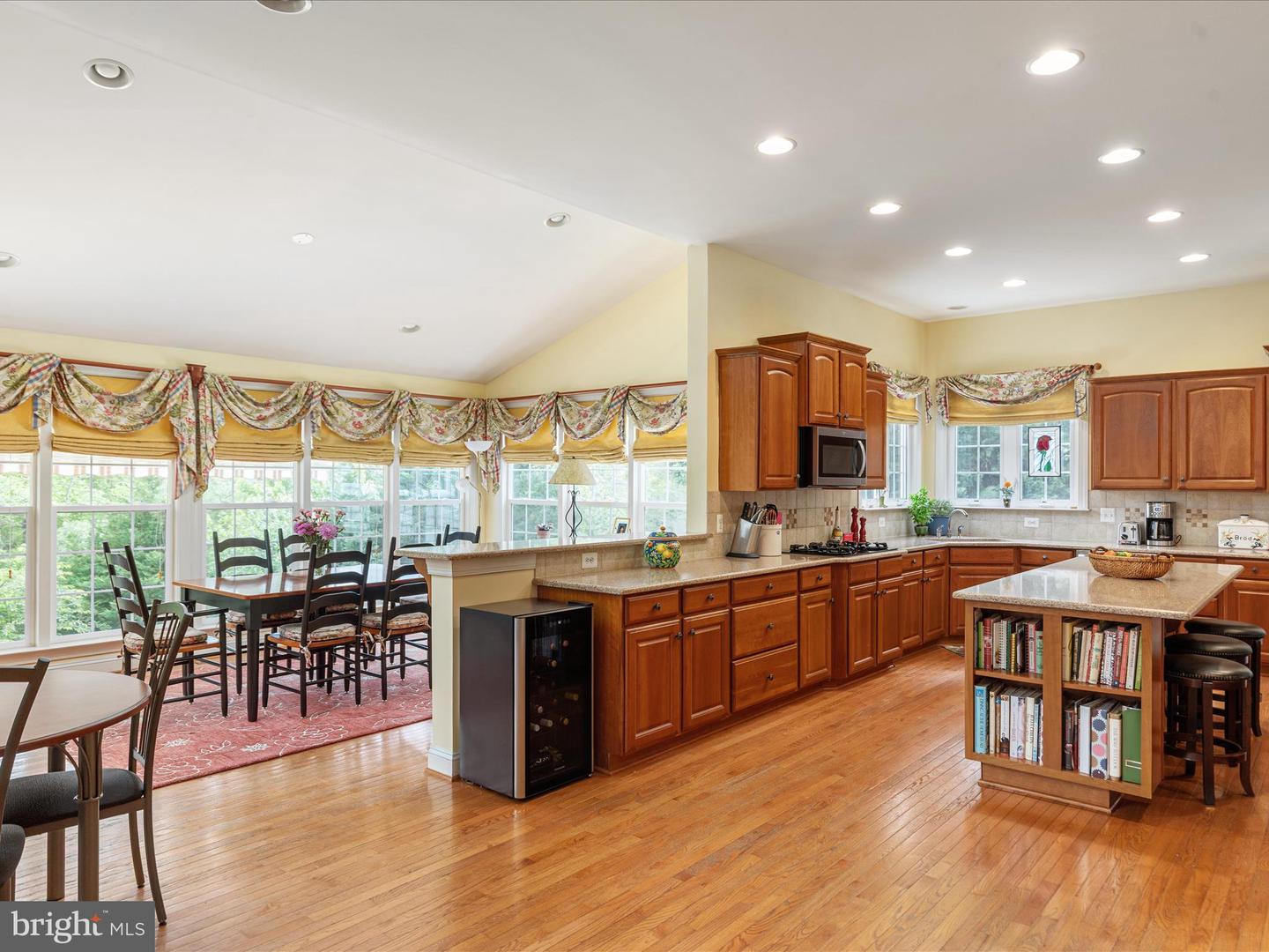 1517 BROOKDALE CT, WINCHESTER, Virginia 22601, 4 Bedrooms Bedrooms, ,4 BathroomsBathrooms,Residential,For sale,1517 BROOKDALE CT,VAWI2008676 MLS # VAWI2008676