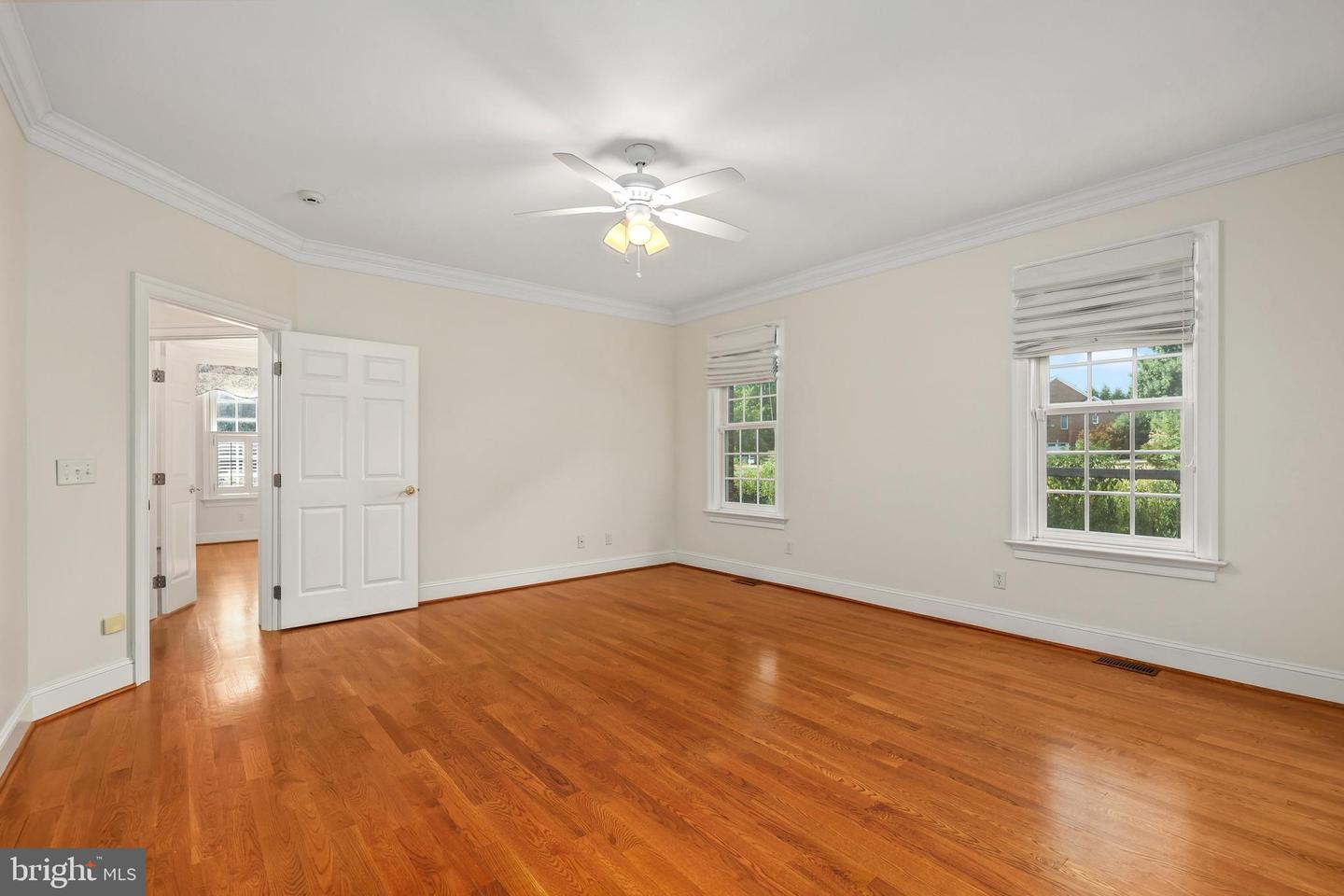 939 BUCKNER DR, WINCHESTER, Virginia 22601, 5 Bedrooms Bedrooms, ,4 BathroomsBathrooms,Residential,For sale,939 BUCKNER DR,VAWI2008678 MLS # VAWI2008678