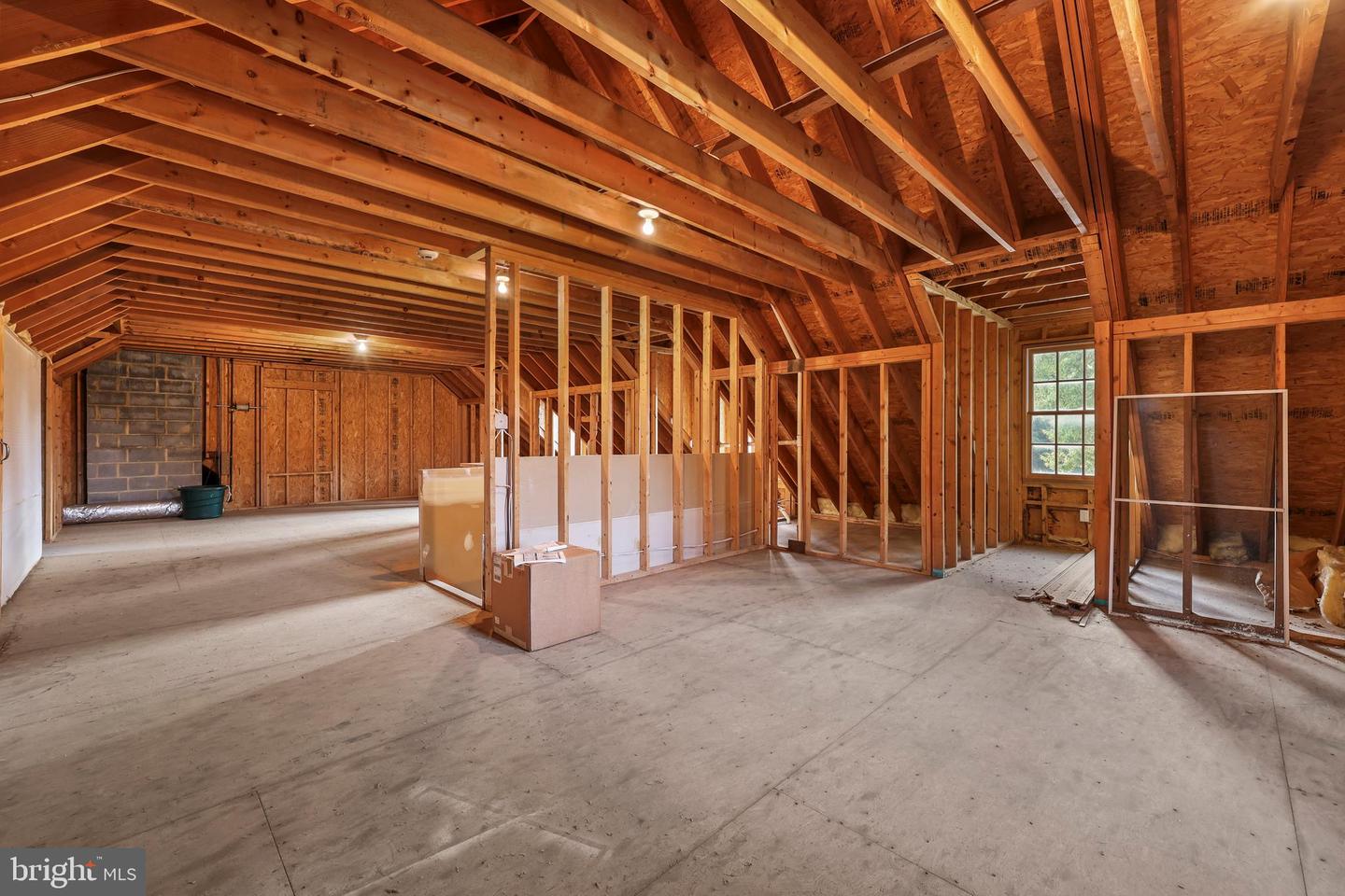 939 BUCKNER DR, WINCHESTER, Virginia 22601, 5 Bedrooms Bedrooms, ,4 BathroomsBathrooms,Residential,For sale,939 BUCKNER DR,VAWI2008678 MLS # VAWI2008678