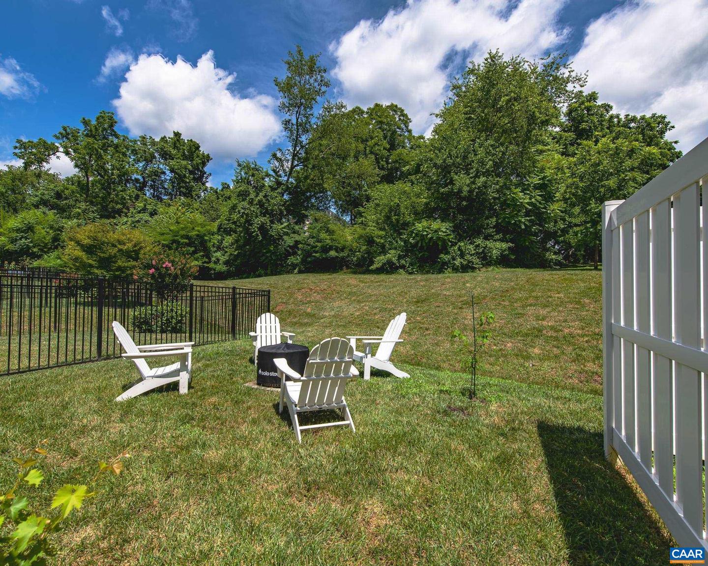 142 JUNCTION LN, CHARLOTTESVILLE, Virginia 22902, 3 Bedrooms Bedrooms, ,3 BathroomsBathrooms,Residential,For sale,142 JUNCTION LN,666624 MLS # 666624