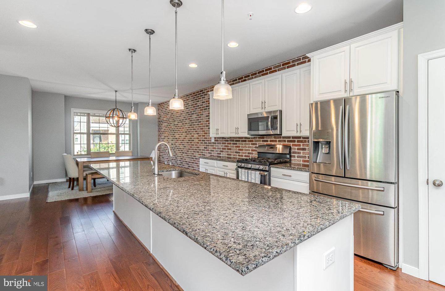 10939 PARKSHIRE LN, HENRICO, Virginia 23233, 5 Bedrooms Bedrooms, ,4 BathroomsBathrooms,Residential,For sale,10939 PARKSHIRE LN,VAHN2000978 MLS # VAHN2000978