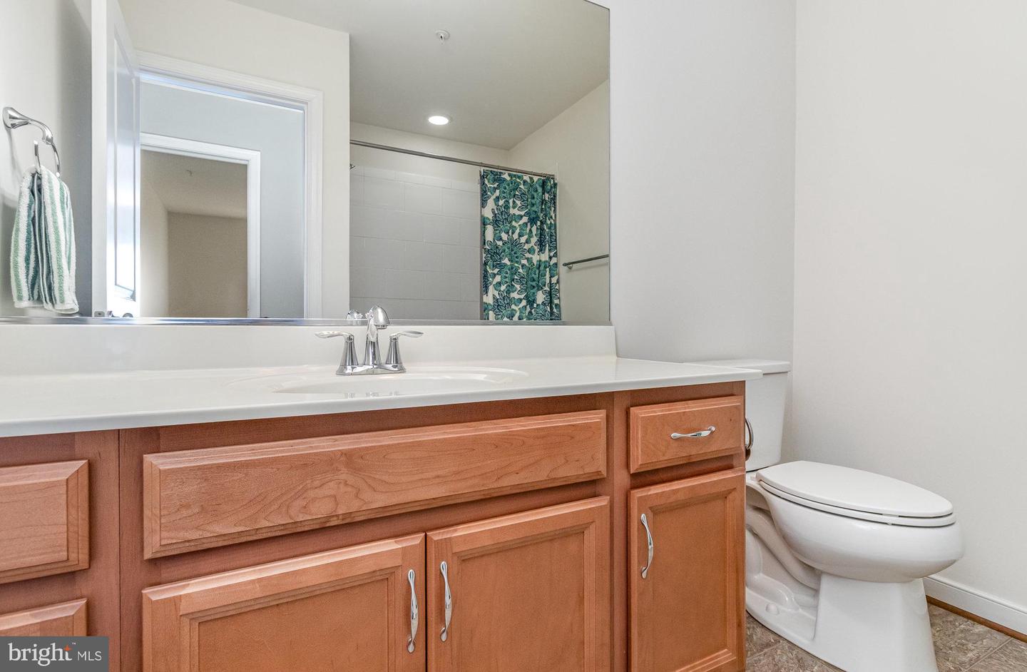 10939 PARKSHIRE LN, HENRICO, Virginia 23233, 5 Bedrooms Bedrooms, ,4 BathroomsBathrooms,Residential,For sale,10939 PARKSHIRE LN,VAHN2000978 MLS # VAHN2000978
