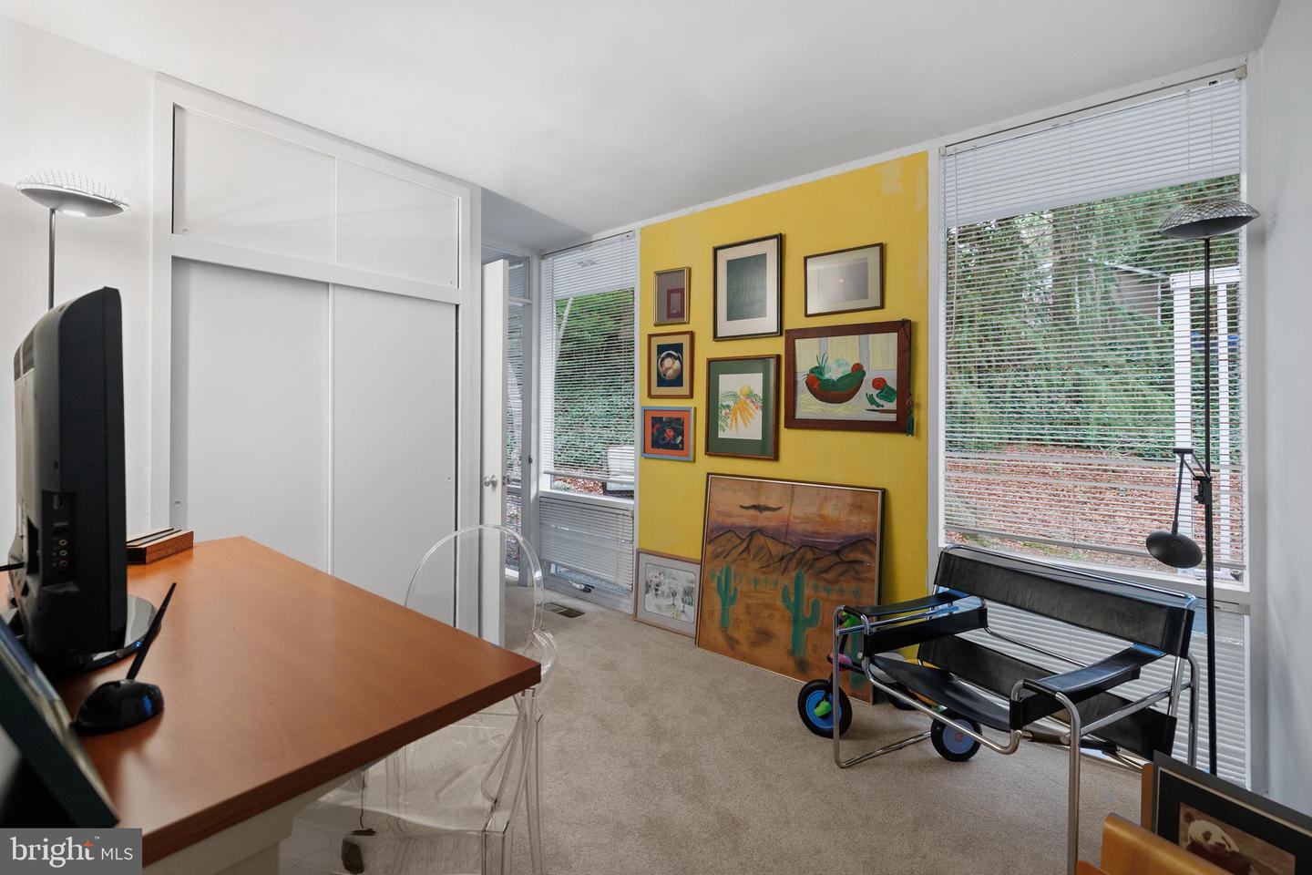 2313 GLASGOW RD, ALEXANDRIA, Virginia 22307, 4 Bedrooms Bedrooms, ,1 BathroomBathrooms,Residential,For sale,2313 GLASGOW RD,VAFX2255120 MLS # VAFX2255120