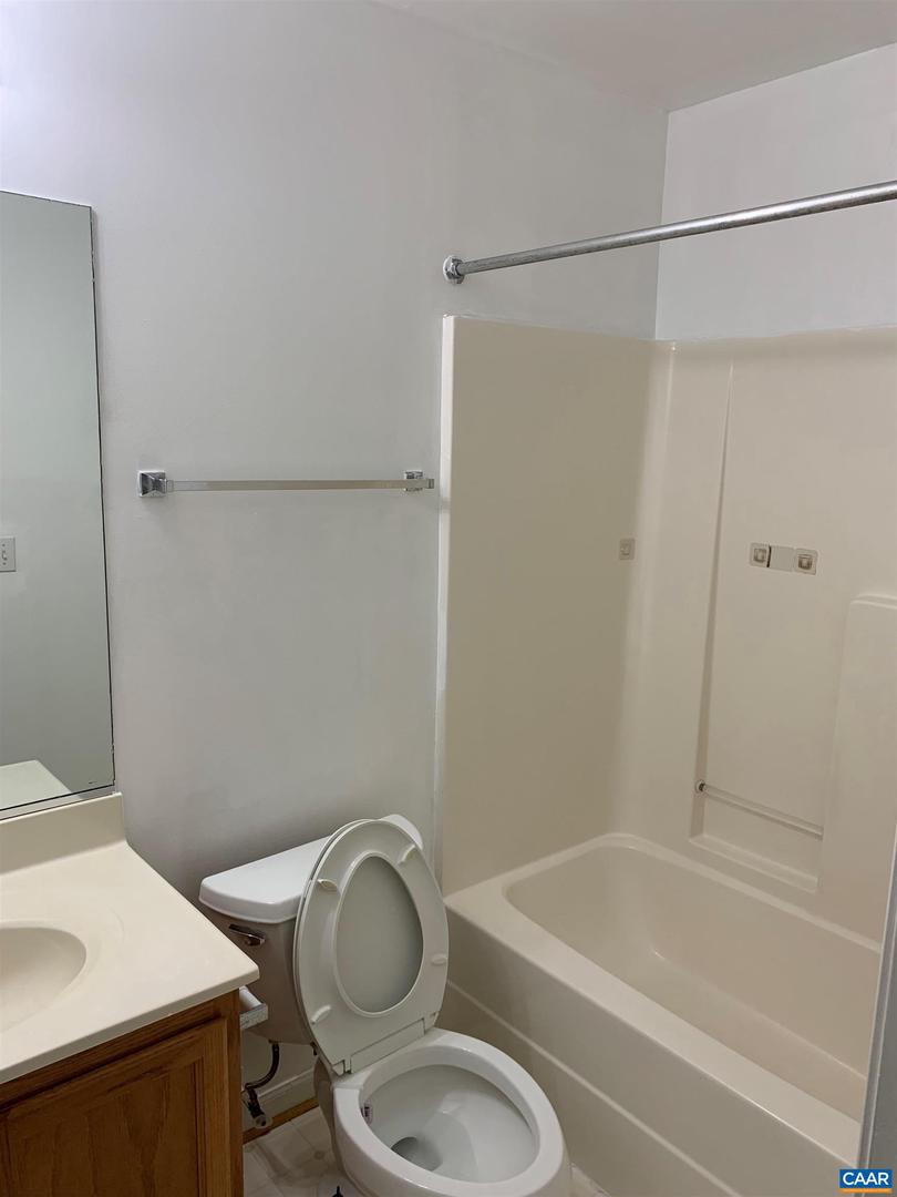 1702 WEBLAND PRK, CHARLOTTESVILLE, Virginia 22901, 3 Bedrooms Bedrooms, ,2 BathroomsBathrooms,Residential,For sale,1702 WEBLAND PRK,666628 MLS # 666628