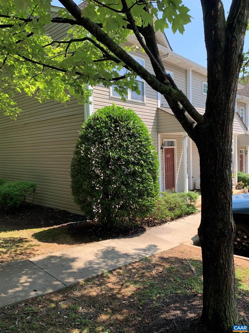 1702 WEBLAND PRK, CHARLOTTESVILLE, Virginia 22901, 3 Bedrooms Bedrooms, ,2 BathroomsBathrooms,Residential,For sale,1702 WEBLAND PRK,666628 MLS # 666628