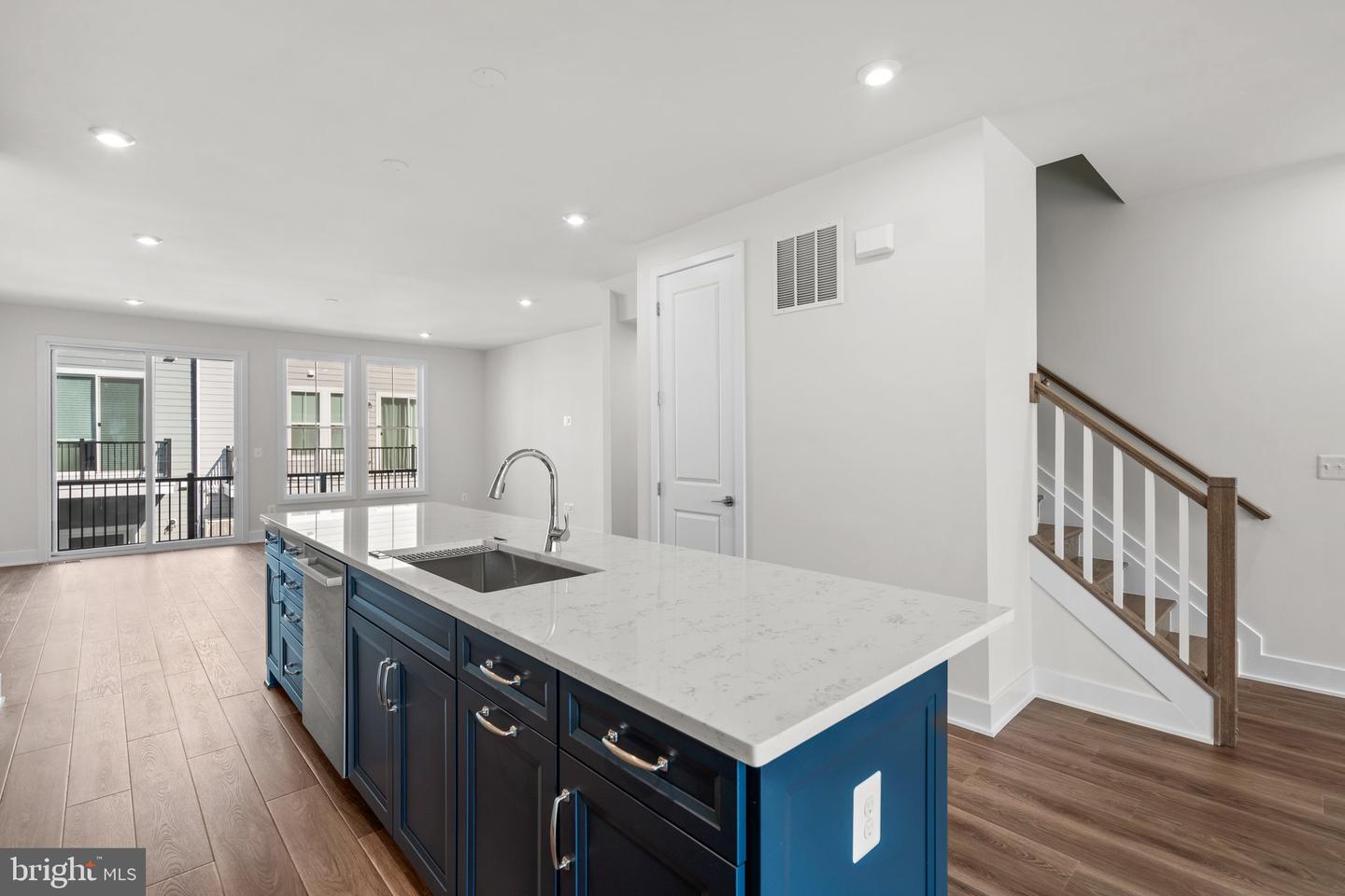 13928 AVIATION PL, HERNDON, Virginia 20171, 4 Bedrooms Bedrooms, ,3 BathroomsBathrooms,Residential,For sale,13928 AVIATION PL,VAFX2255146 MLS # VAFX2255146