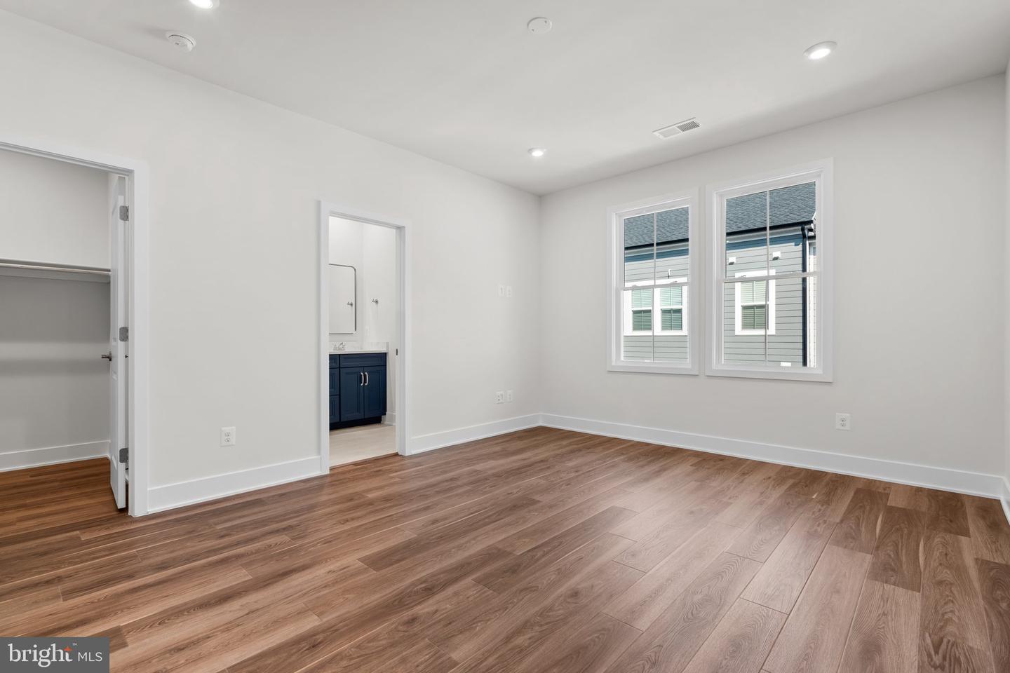 13928 AVIATION PL, HERNDON, Virginia 20171, 4 Bedrooms Bedrooms, ,3 BathroomsBathrooms,Residential,For sale,13928 AVIATION PL,VAFX2255146 MLS # VAFX2255146