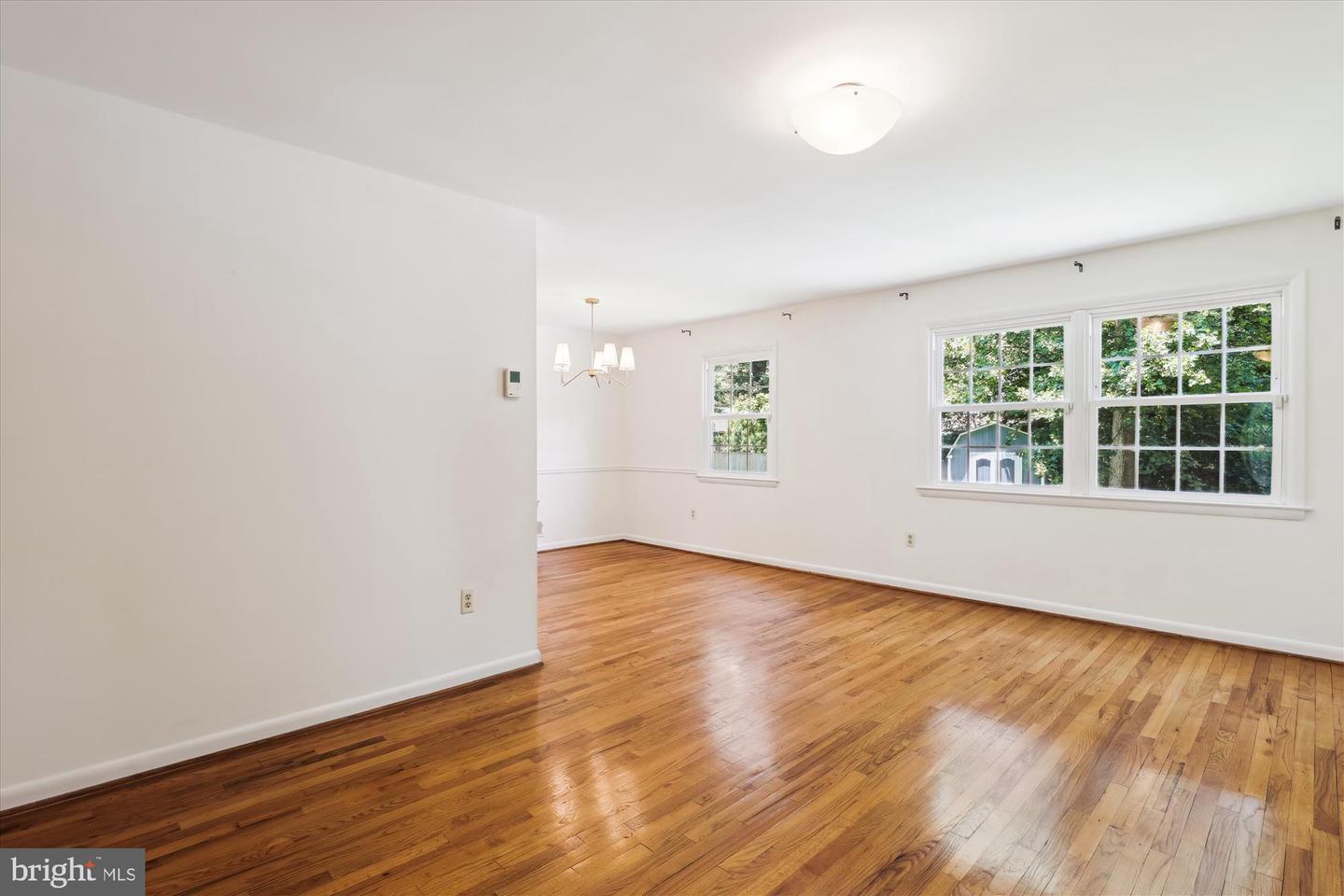 2234 SENSENEY LN, FALLS CHURCH, Virginia 22043, 5 Bedrooms Bedrooms, ,2 BathroomsBathrooms,Residential,For sale,2234 SENSENEY LN,VAFX2255148 MLS # VAFX2255148