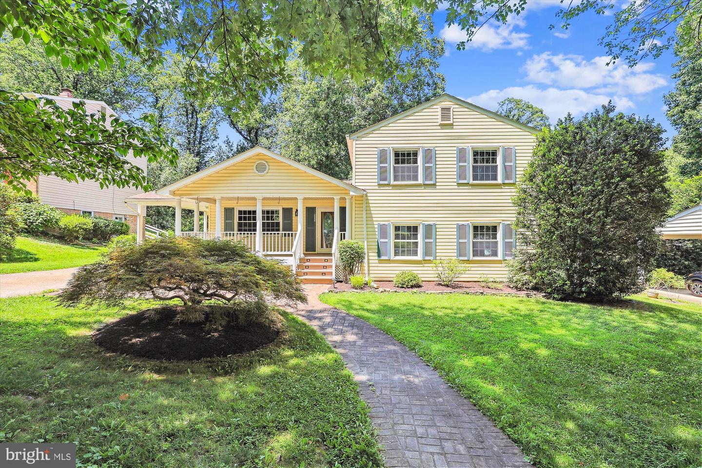 2234 SENSENEY LN, FALLS CHURCH, Virginia 22043, 5 Bedrooms Bedrooms, ,2 BathroomsBathrooms,Residential,For sale,2234 SENSENEY LN,VAFX2255148 MLS # VAFX2255148