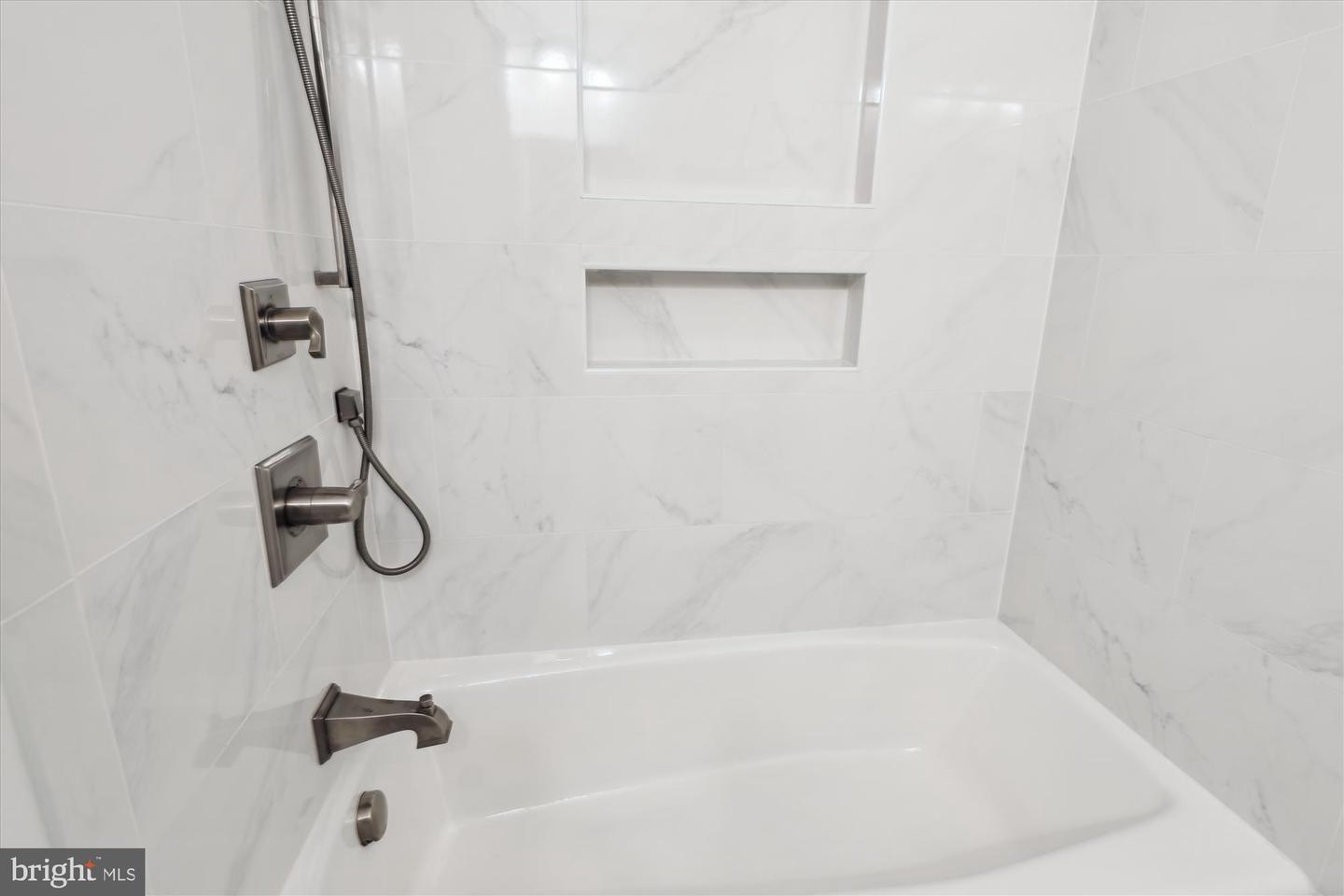 2234 SENSENEY LN, FALLS CHURCH, Virginia 22043, 5 Bedrooms Bedrooms, ,2 BathroomsBathrooms,Residential,For sale,2234 SENSENEY LN,VAFX2255148 MLS # VAFX2255148