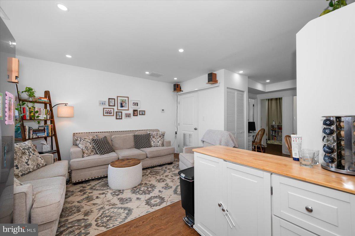 211 WEBSTER ST NE, WASHINGTON, District Of Columbia 20011, 6 Bedrooms Bedrooms, ,4 BathroomsBathrooms,Residential,For sale,211 WEBSTER ST NE,DCDC2210060 MLS # DCDC2210060