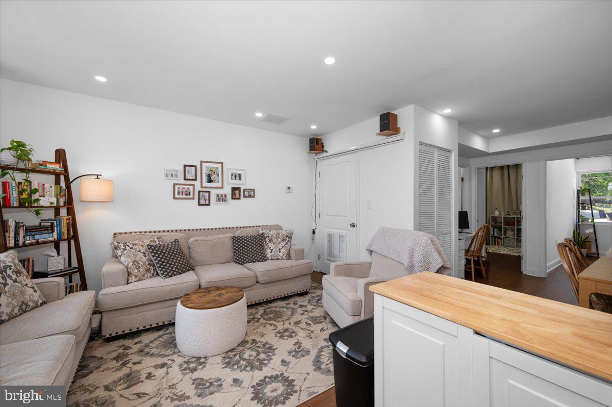 211 WEBSTER ST NE, WASHINGTON, District Of Columbia 20011, 6 Bedrooms Bedrooms, ,4 BathroomsBathrooms,Residential,For sale,211 WEBSTER ST NE,DCDC2210060 MLS # DCDC2210060