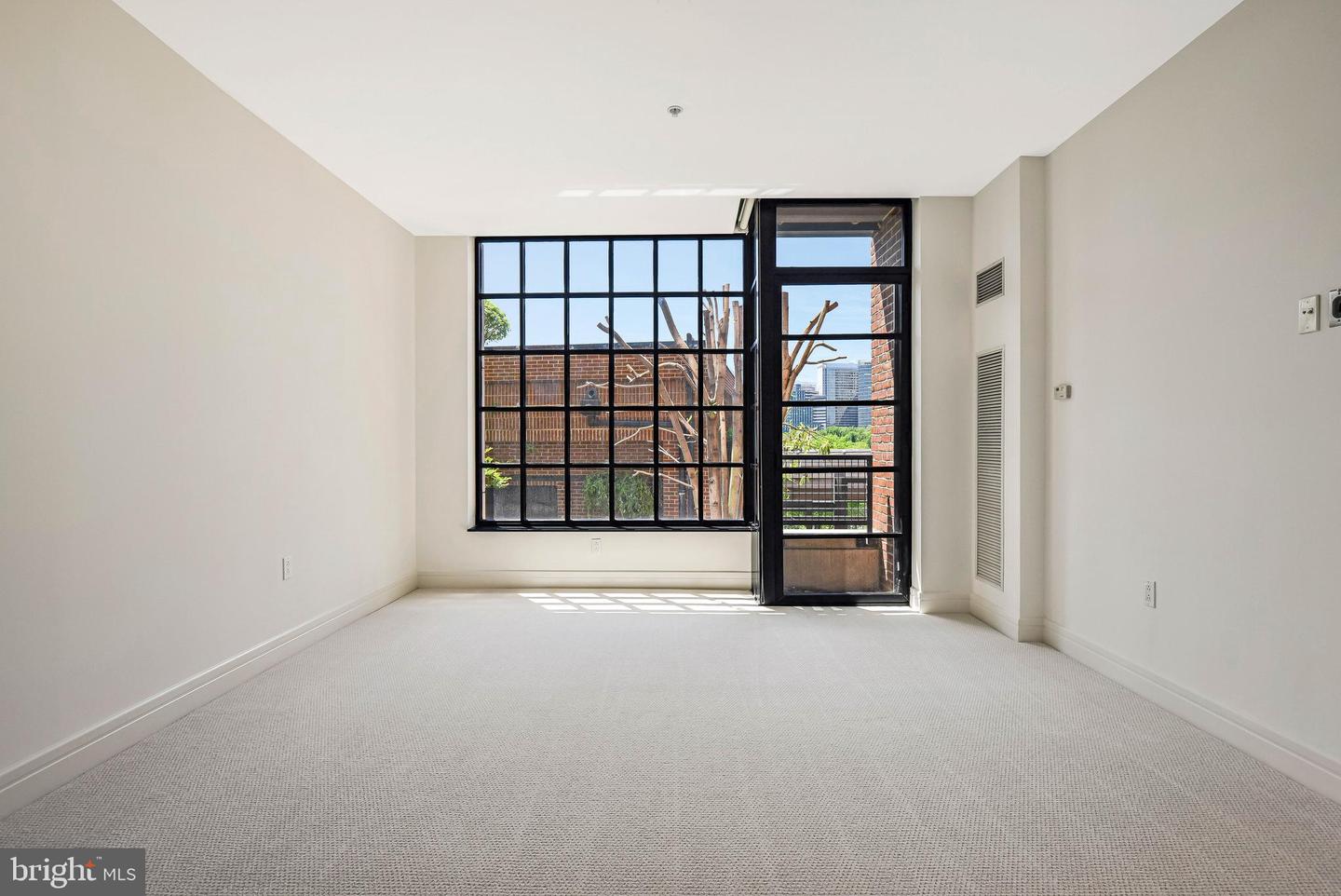 3303 WATER ST NW #3I, WASHINGTON, District Of Columbia 20007, 2 Bedrooms Bedrooms, ,2 BathroomsBathrooms,Residential,For sale,3303 WATER ST NW #3I,DCDC2210076 MLS # DCDC2210076