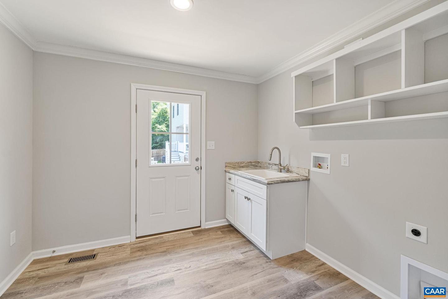 322 EAST ST, GORDONSVILLE, Virginia 22942, 3 Bedrooms Bedrooms, ,2 BathroomsBathrooms,Residential,For sale,322 EAST ST,666639 MLS # 666639