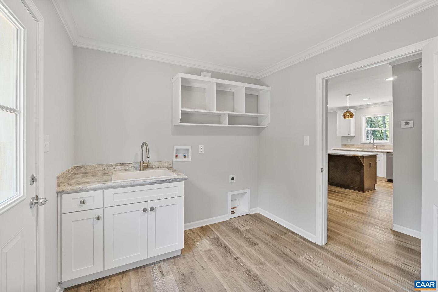 322 EAST ST, GORDONSVILLE, Virginia 22942, 3 Bedrooms Bedrooms, ,2 BathroomsBathrooms,Residential,For sale,322 EAST ST,666639 MLS # 666639