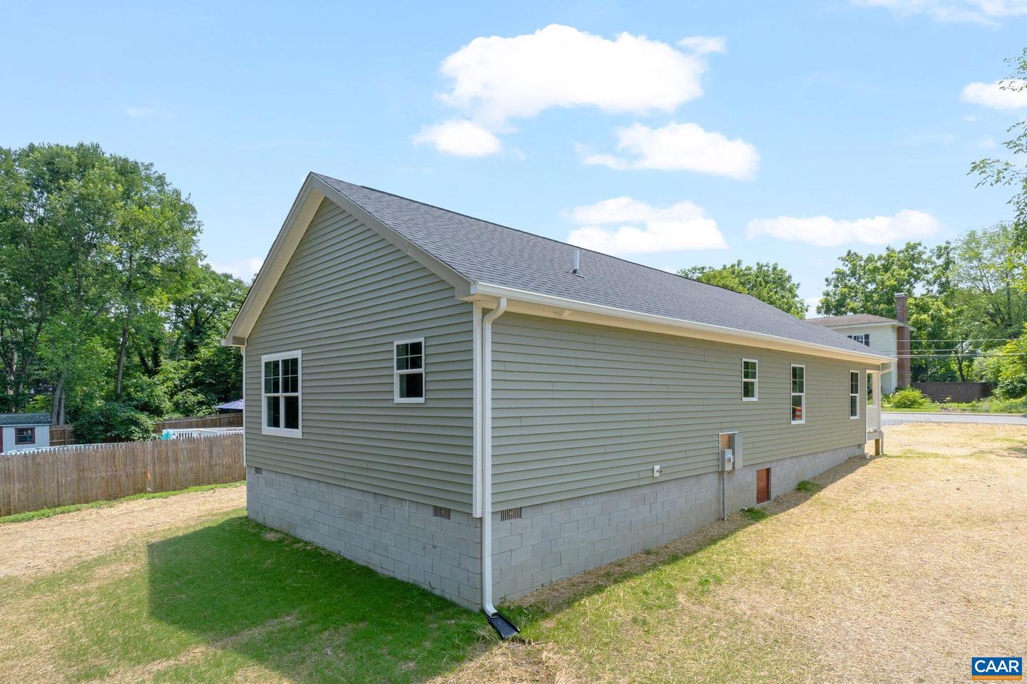 322 EAST ST, GORDONSVILLE, Virginia 22942, 3 Bedrooms Bedrooms, ,2 BathroomsBathrooms,Residential,For sale,322 EAST ST,666639 MLS # 666639