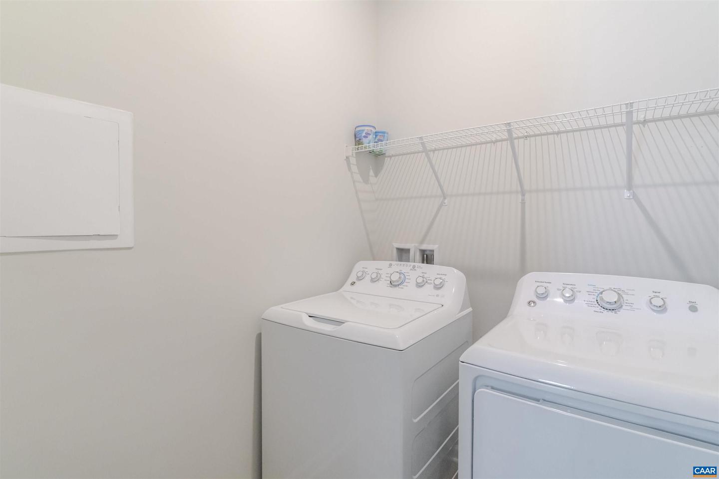 4752 LOYOLA WAY, CHARLOTTESVILLE, Virginia 22902, 3 Bedrooms Bedrooms, ,2 BathroomsBathrooms,Residential,For sale,4752 LOYOLA WAY,666640 MLS # 666640