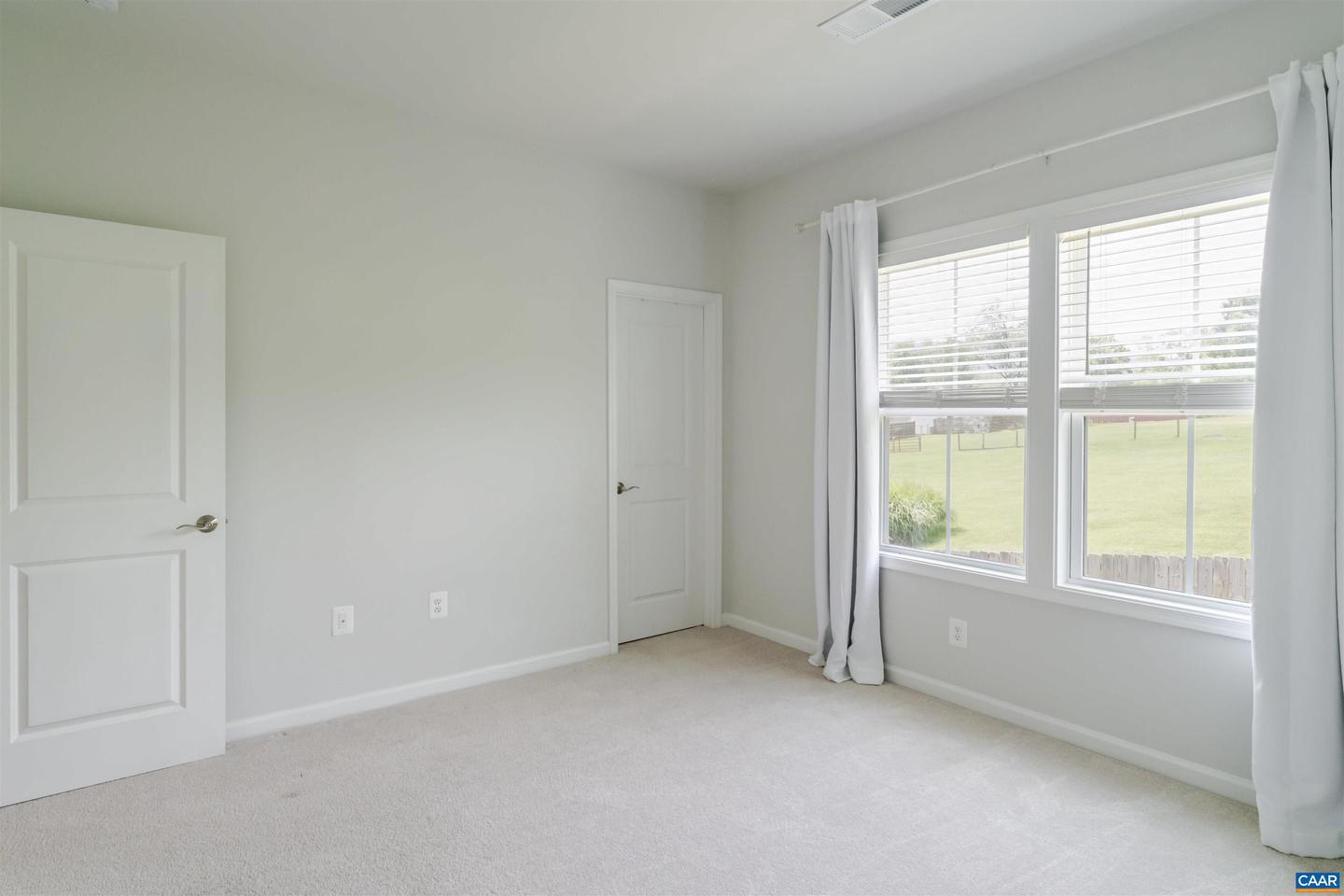 4752 LOYOLA WAY, CHARLOTTESVILLE, Virginia 22902, 3 Bedrooms Bedrooms, ,2 BathroomsBathrooms,Residential,For sale,4752 LOYOLA WAY,666640 MLS # 666640