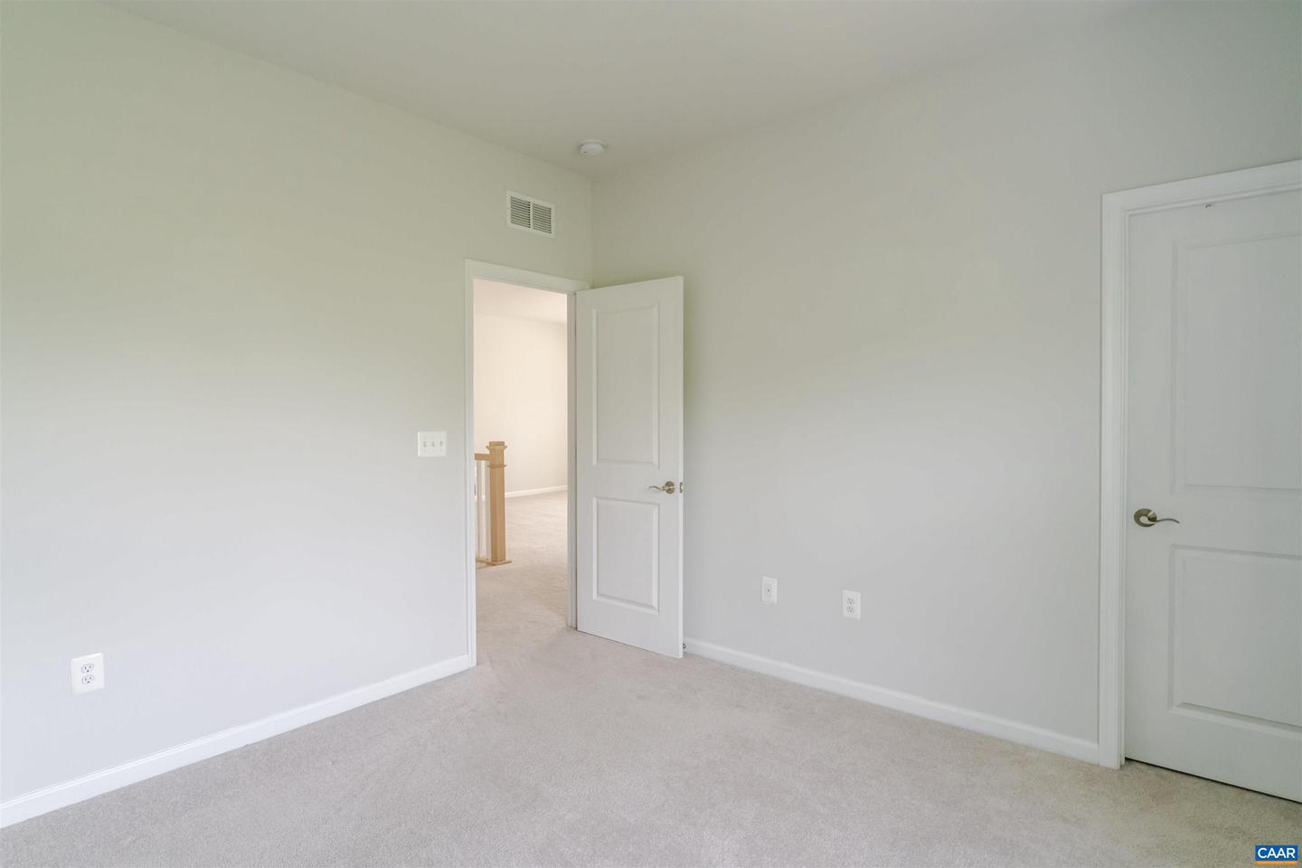 4752 LOYOLA WAY, CHARLOTTESVILLE, Virginia 22902, 3 Bedrooms Bedrooms, ,2 BathroomsBathrooms,Residential,For sale,4752 LOYOLA WAY,666640 MLS # 666640