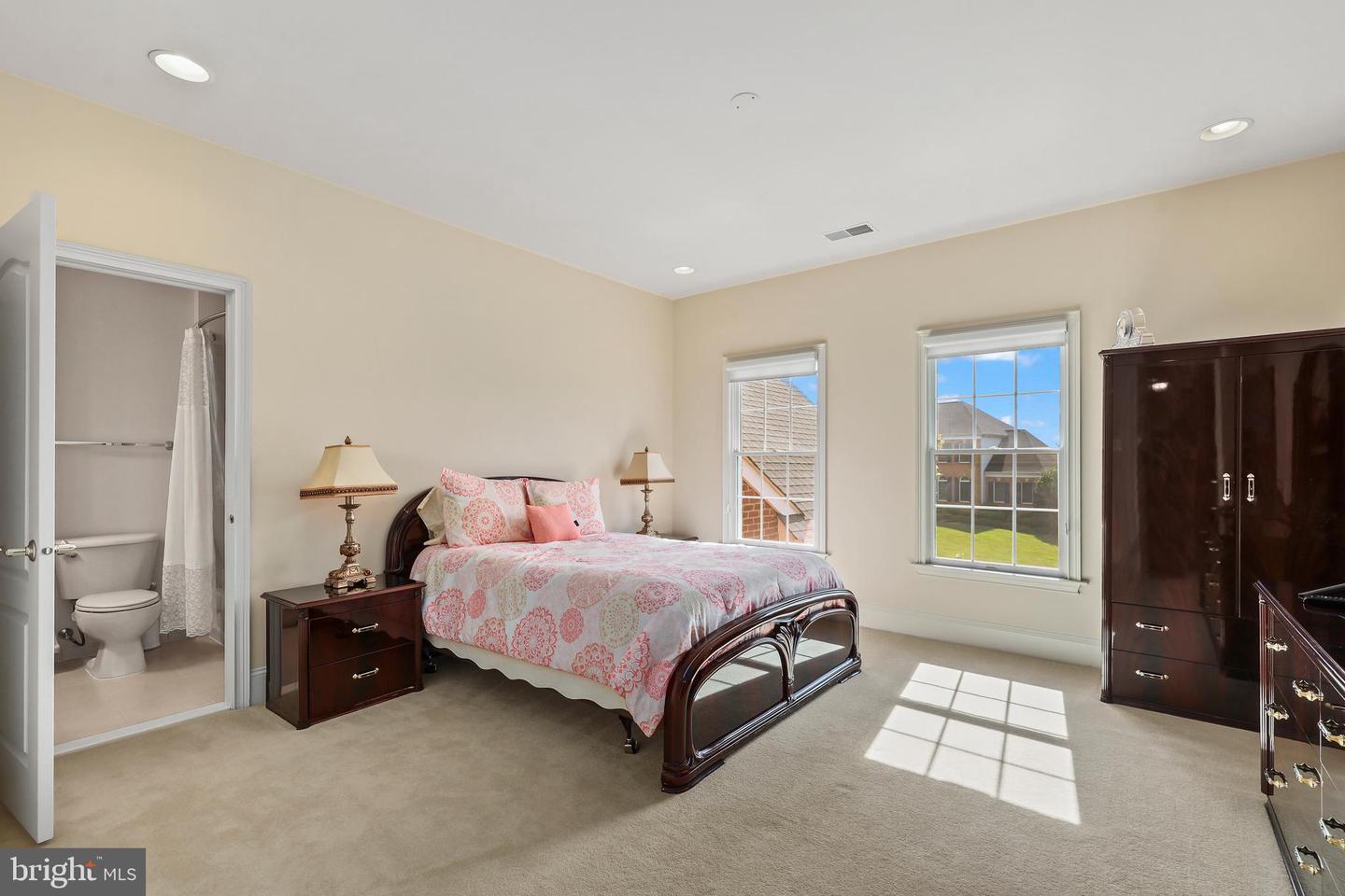 43112 UNISON KNOLL CIR, ASHBURN, Virginia 20148, 6 Bedrooms Bedrooms, ,7 BathroomsBathrooms,Residential,For sale,43112 UNISON KNOLL CIR,VALO2101984 MLS # VALO2101984