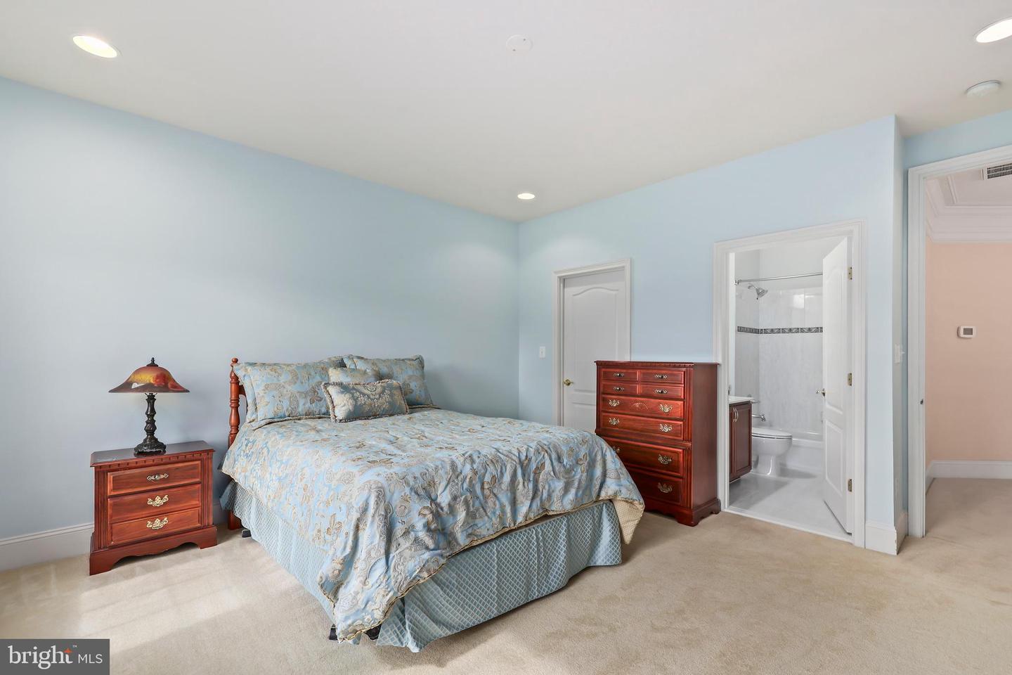 43112 UNISON KNOLL CIR, ASHBURN, Virginia 20148, 6 Bedrooms Bedrooms, ,7 BathroomsBathrooms,Residential,For sale,43112 UNISON KNOLL CIR,VALO2101984 MLS # VALO2101984