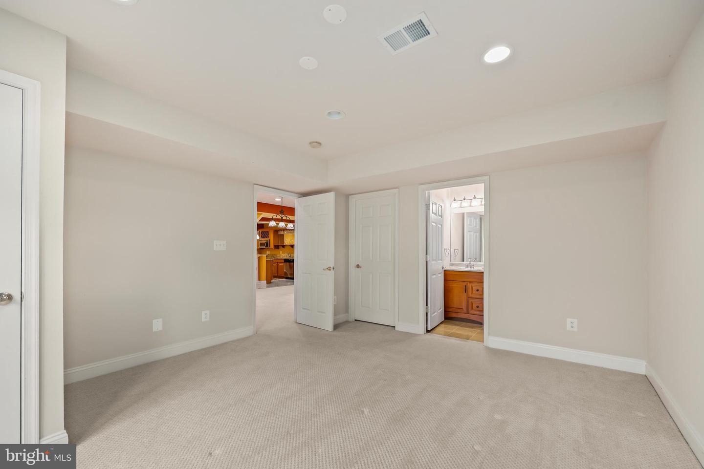 43112 UNISON KNOLL CIR, ASHBURN, Virginia 20148, 6 Bedrooms Bedrooms, ,7 BathroomsBathrooms,Residential,For sale,43112 UNISON KNOLL CIR,VALO2101984 MLS # VALO2101984