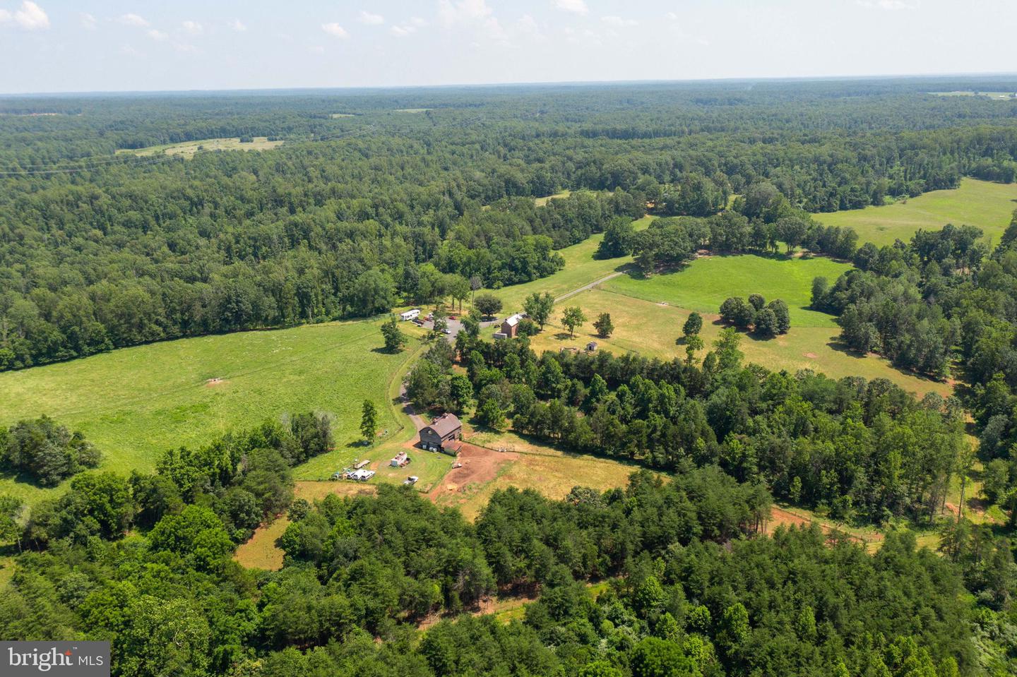 11997 BRISTERSBURG RD, MIDLAND, Virginia 22728, 4 Bedrooms Bedrooms, ,2 BathroomsBathrooms,Farm,For sale,11997 BRISTERSBURG RD,VAFQ2017362 MLS # VAFQ2017362