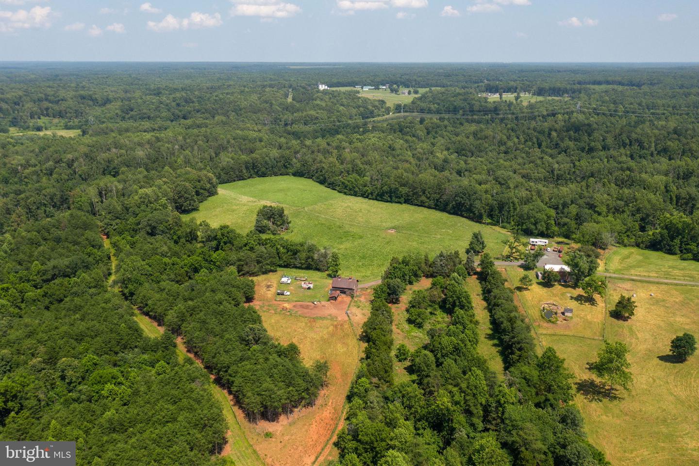 11997 BRISTERSBURG RD, MIDLAND, Virginia 22728, 4 Bedrooms Bedrooms, ,2 BathroomsBathrooms,Farm,For sale,11997 BRISTERSBURG RD,VAFQ2017362 MLS # VAFQ2017362