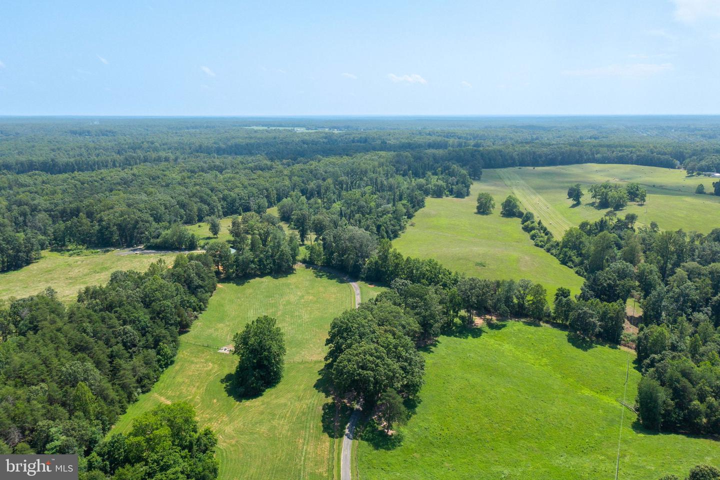 11997 BRISTERSBURG RD, MIDLAND, Virginia 22728, 4 Bedrooms Bedrooms, ,2 BathroomsBathrooms,Farm,For sale,11997 BRISTERSBURG RD,VAFQ2017362 MLS # VAFQ2017362