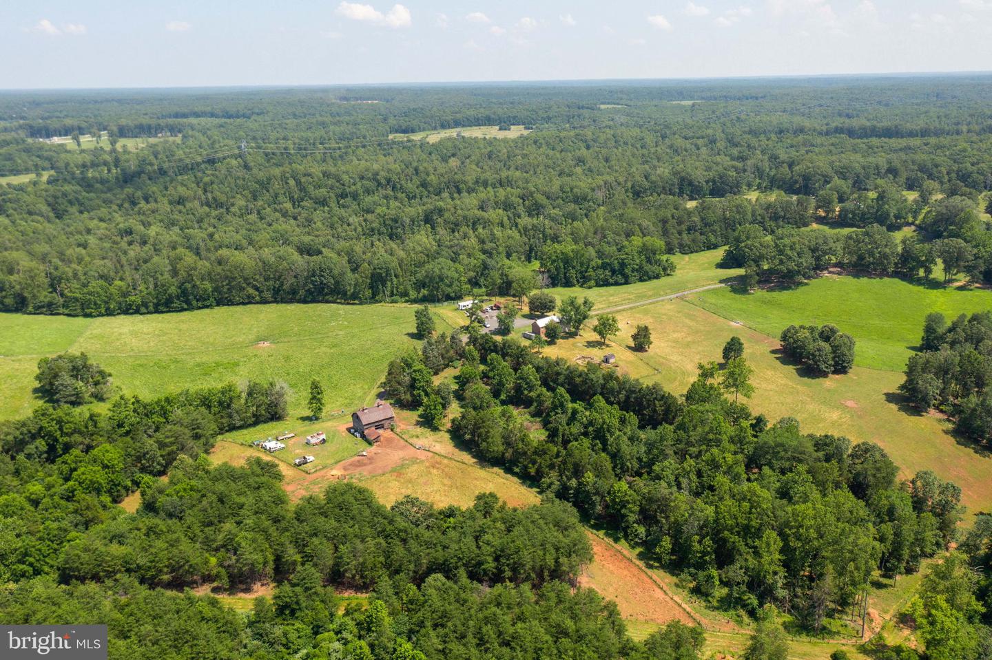 11997 BRISTERSBURG RD, MIDLAND, Virginia 22728, 4 Bedrooms Bedrooms, ,2 BathroomsBathrooms,Farm,For sale,11997 BRISTERSBURG RD,VAFQ2017362 MLS # VAFQ2017362