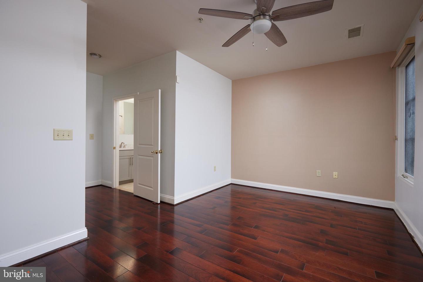 2200 17TH ST NW #109, WASHINGTON, District Of Columbia 20009, 1 Bedroom Bedrooms, ,1 BathroomBathrooms,Residential,For sale,2200 17TH ST NW #109,DCDC2171440 MLS # DCDC2171440