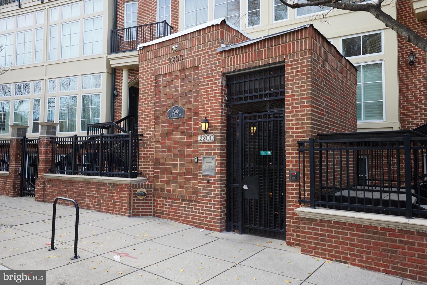 2200 17TH ST NW #109, WASHINGTON, District Of Columbia 20009, 1 Bedroom Bedrooms, ,1 BathroomBathrooms,Residential,For sale,2200 17TH ST NW #109,DCDC2171440 MLS # DCDC2171440