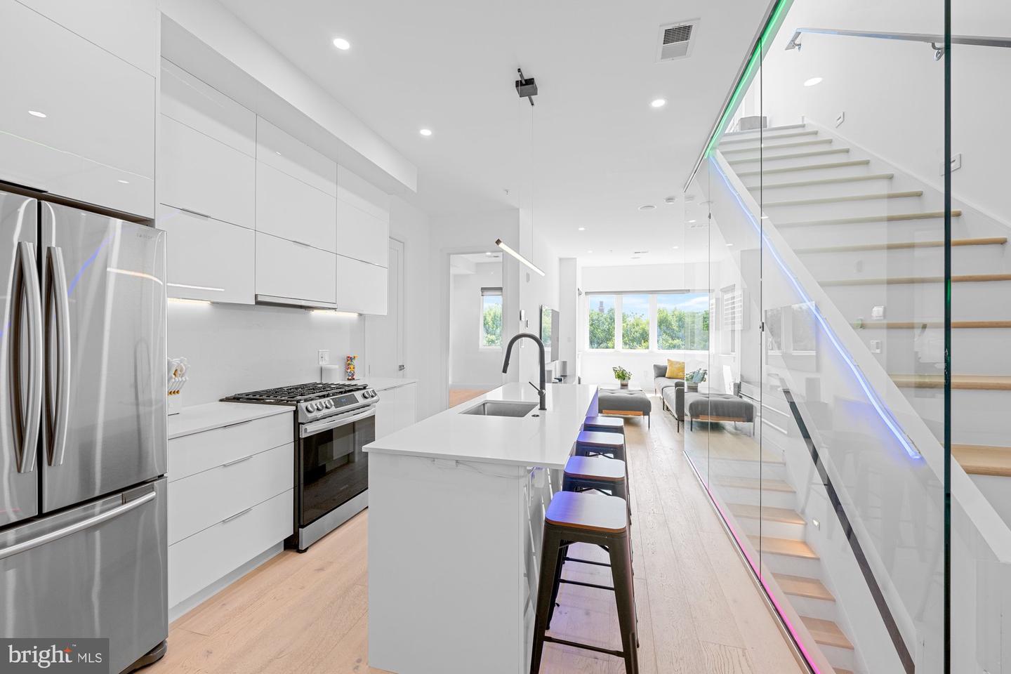 1715 N CAPITOL ST NE #7, WASHINGTON, District Of Columbia 20002, 2 Bedrooms Bedrooms, ,2 BathroomsBathrooms,Residential,For sale,1715 N CAPITOL ST NE #7,DCDC2184724 MLS # DCDC2184724