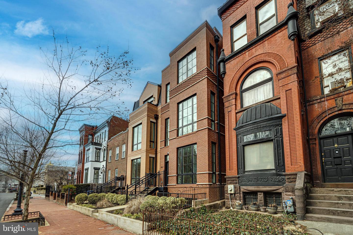 467 M ST NW #1, WASHINGTON, District Of Columbia 20001, 3 Bedrooms Bedrooms, ,2 BathroomsBathrooms,Residential,For sale,467 M ST NW #1,DCDC2185216 MLS # DCDC2185216