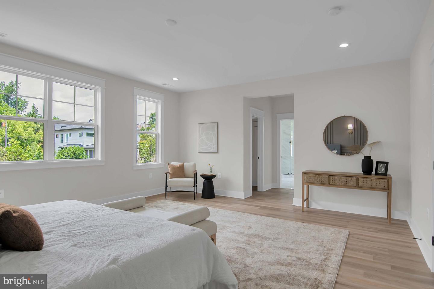 5617 23RD ST N, ARLINGTON, Virginia 22205, 5 Bedrooms Bedrooms, ,5 BathroomsBathrooms,Residential,For sale,5617 23RD ST N,VAAR2053428 MLS # VAAR2053428