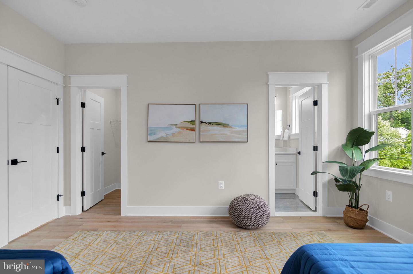 5617 23RD ST N, ARLINGTON, Virginia 22205, 5 Bedrooms Bedrooms, ,5 BathroomsBathrooms,Residential,For sale,5617 23RD ST N,VAAR2053428 MLS # VAAR2053428
