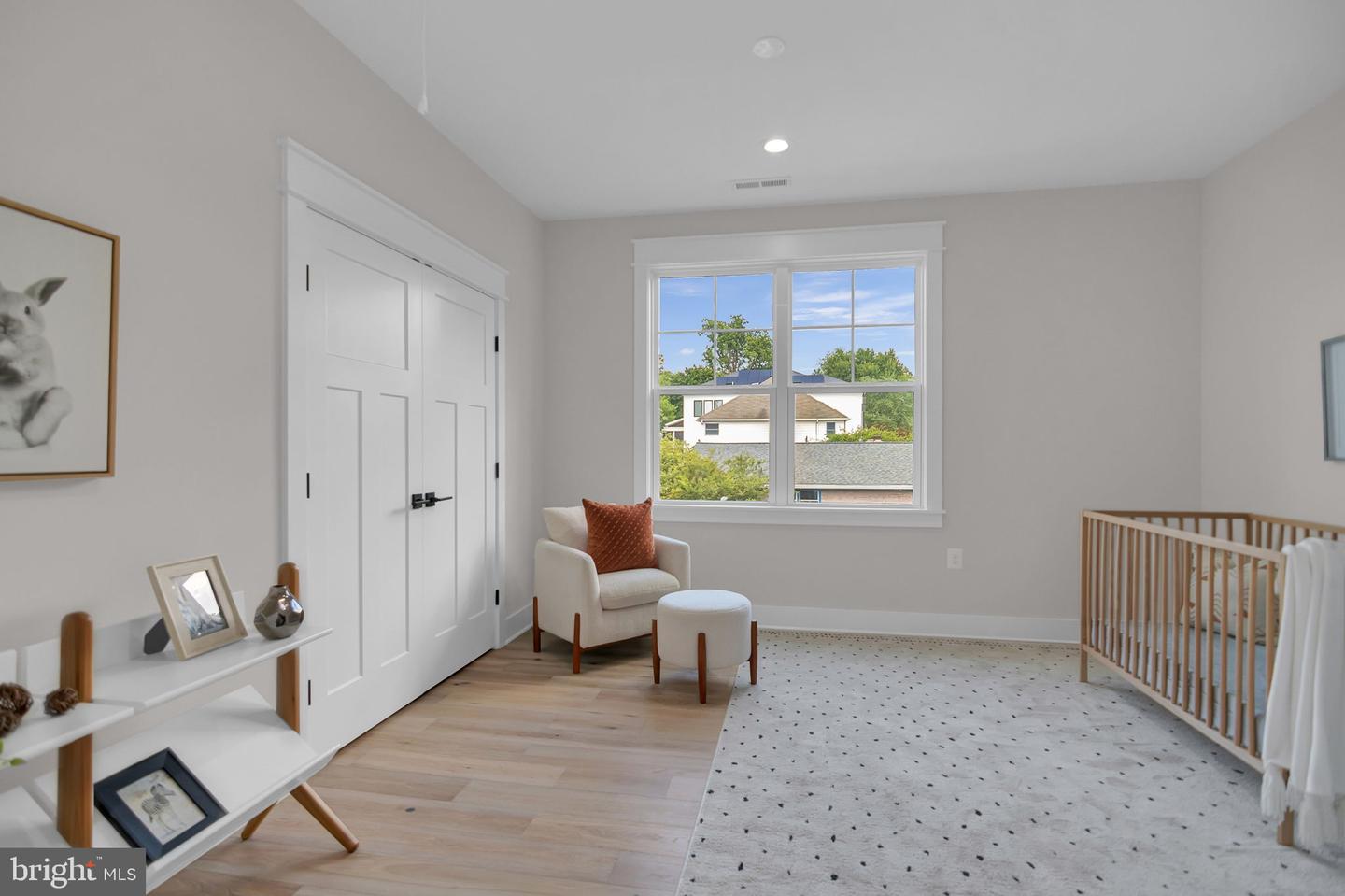 5617 23RD ST N, ARLINGTON, Virginia 22205, 5 Bedrooms Bedrooms, ,5 BathroomsBathrooms,Residential,For sale,5617 23RD ST N,VAAR2053428 MLS # VAAR2053428