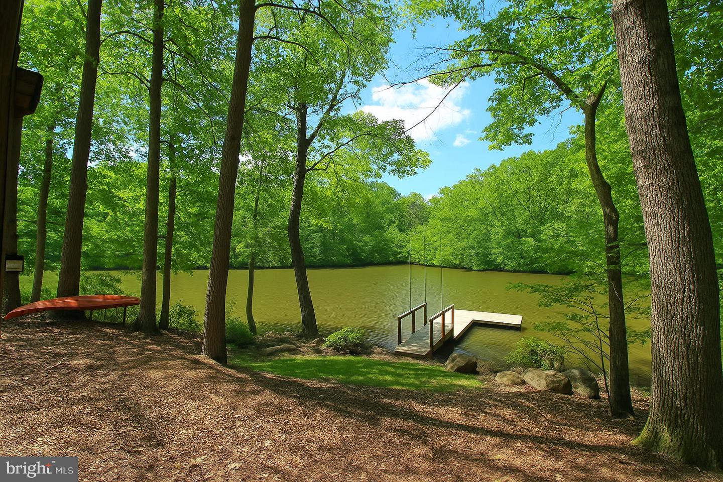 10716 LAKE FOREST DR, MANASSAS, Virginia 20112, 4 Bedrooms Bedrooms, 15 Rooms Rooms,3 BathroomsBathrooms,Residential,For sale,10716 LAKE FOREST DR,VAPW2088038 MLS # VAPW2088038