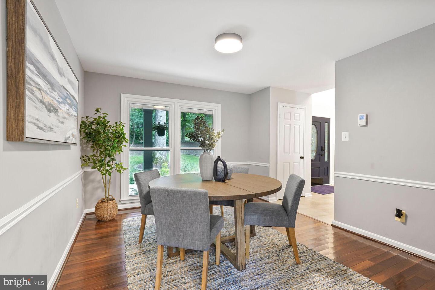 10716 LAKE FOREST DR, MANASSAS, Virginia 20112, 4 Bedrooms Bedrooms, 15 Rooms Rooms,3 BathroomsBathrooms,Residential,For sale,10716 LAKE FOREST DR,VAPW2088038 MLS # VAPW2088038
