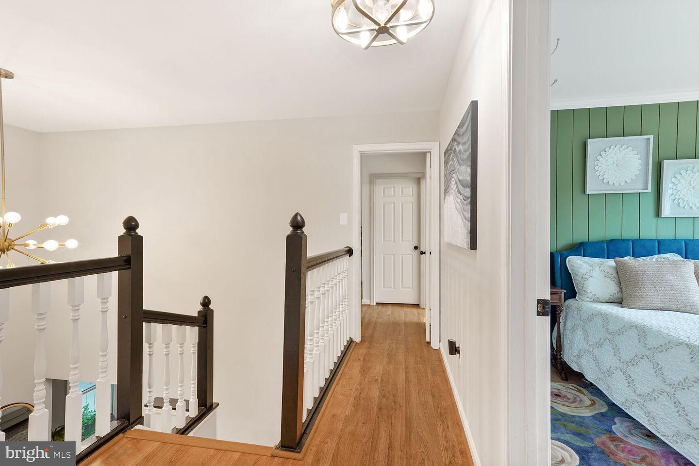 10716 LAKE FOREST DR, MANASSAS, Virginia 20112, 4 Bedrooms Bedrooms, 15 Rooms Rooms,3 BathroomsBathrooms,Residential,For sale,10716 LAKE FOREST DR,VAPW2088038 MLS # VAPW2088038