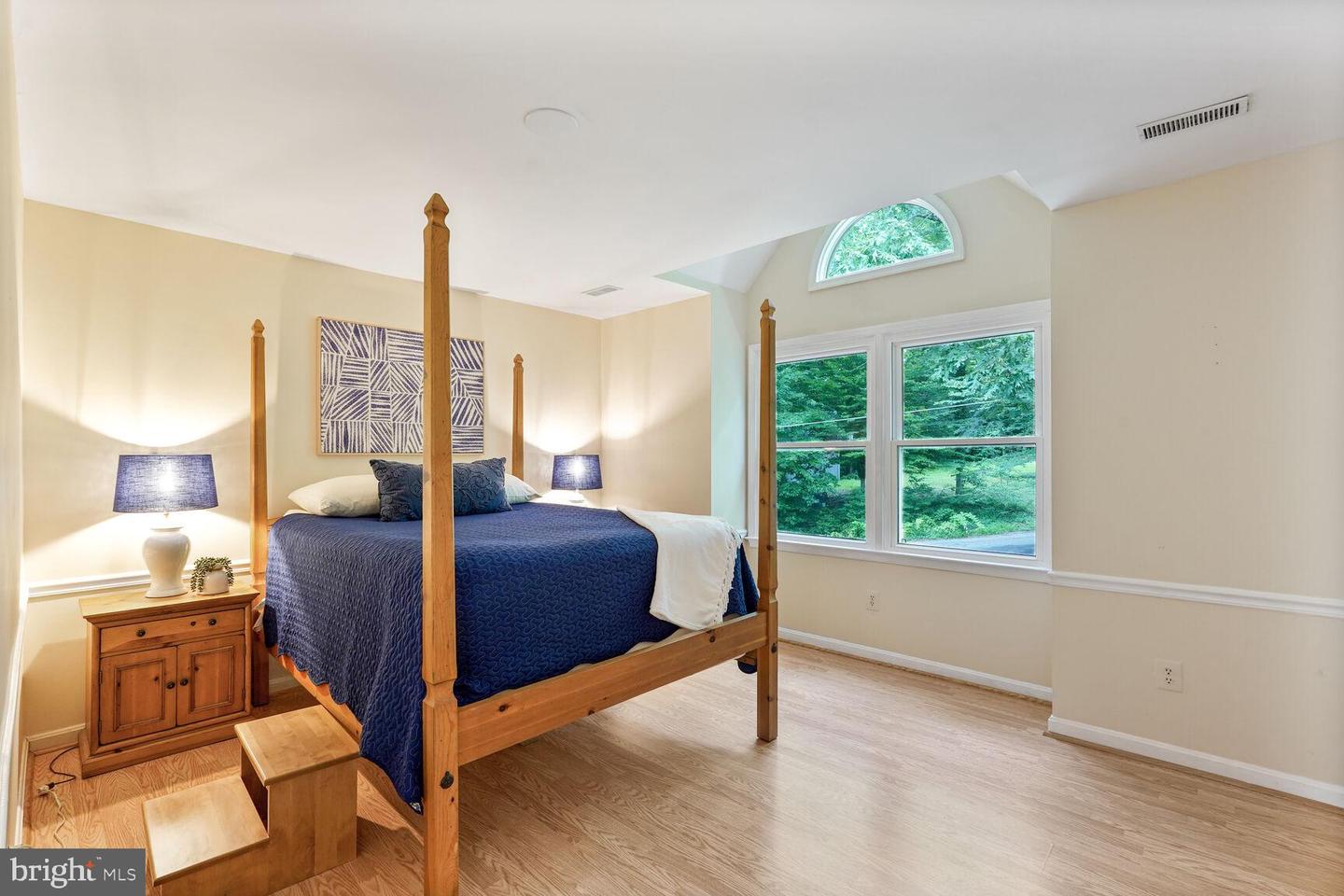 10716 LAKE FOREST DR, MANASSAS, Virginia 20112, 4 Bedrooms Bedrooms, 15 Rooms Rooms,3 BathroomsBathrooms,Residential,For sale,10716 LAKE FOREST DR,VAPW2088038 MLS # VAPW2088038