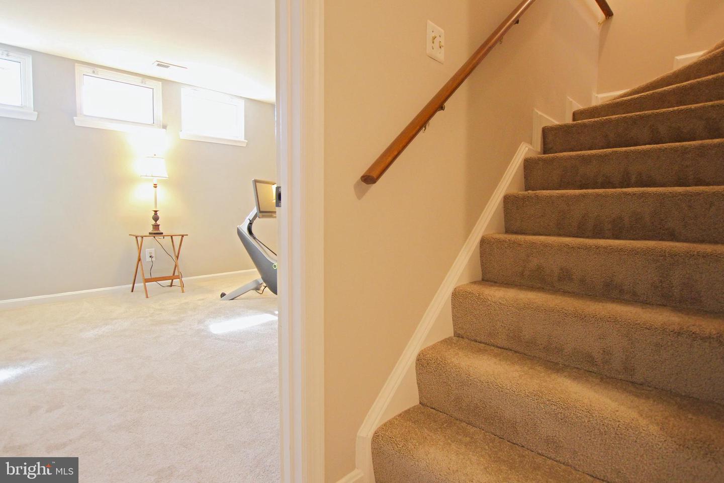 10716 LAKE FOREST DR, MANASSAS, Virginia 20112, 4 Bedrooms Bedrooms, 15 Rooms Rooms,3 BathroomsBathrooms,Residential,For sale,10716 LAKE FOREST DR,VAPW2088038 MLS # VAPW2088038