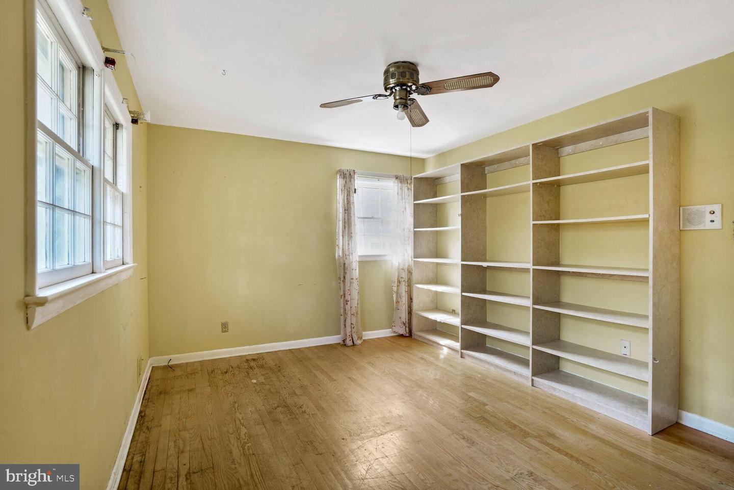 306 N MADISON ST, ARLINGTON, Virginia 22203, 4 Bedrooms Bedrooms, ,3 BathroomsBathrooms,Residential,For sale,306 N MADISON ST,VAAR2053930 MLS # VAAR2053930