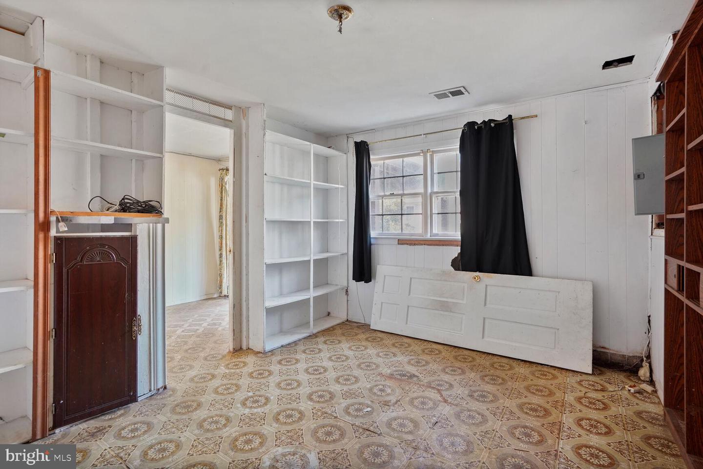 306 N MADISON ST, ARLINGTON, Virginia 22203, 4 Bedrooms Bedrooms, ,3 BathroomsBathrooms,Residential,For sale,306 N MADISON ST,VAAR2053930 MLS # VAAR2053930