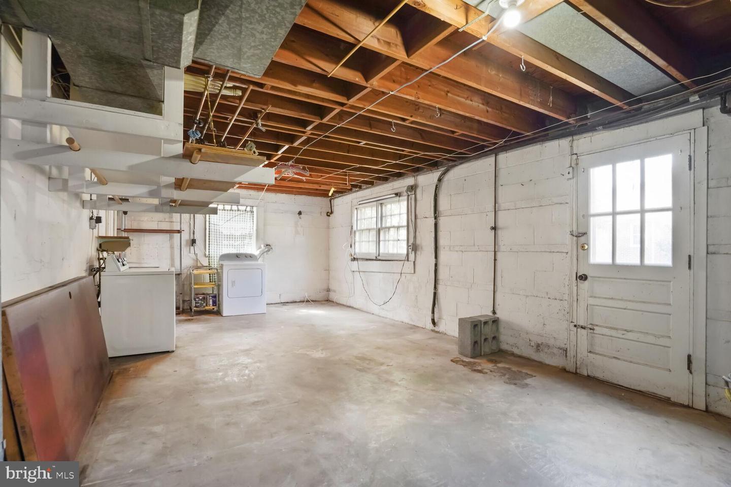 306 N MADISON ST, ARLINGTON, Virginia 22203, 4 Bedrooms Bedrooms, ,3 BathroomsBathrooms,Residential,For sale,306 N MADISON ST,VAAR2053930 MLS # VAAR2053930
