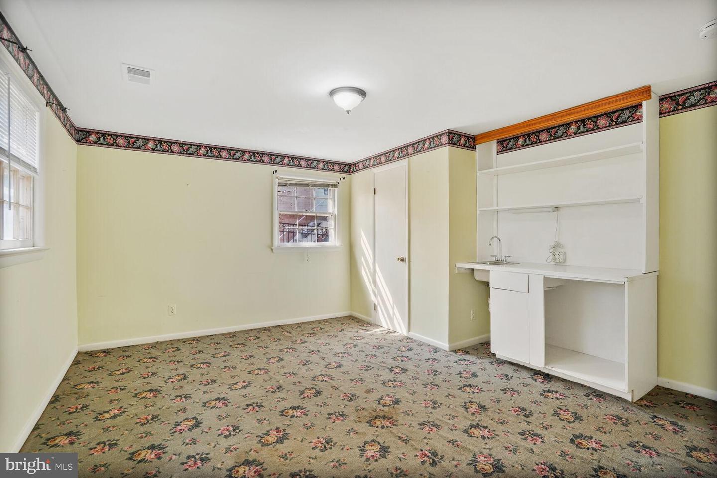 306 N MADISON ST, ARLINGTON, Virginia 22203, 4 Bedrooms Bedrooms, ,3 BathroomsBathrooms,Residential,For sale,306 N MADISON ST,VAAR2053930 MLS # VAAR2053930