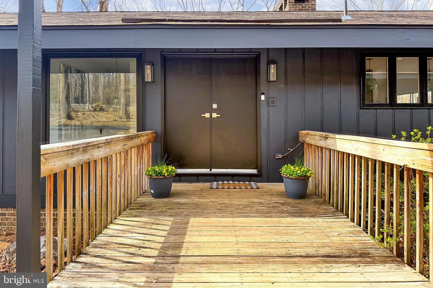 10236 LAWYERS RD, VIENNA, Virginia 22181, 4 Bedrooms Bedrooms, ,2 BathroomsBathrooms,Residential,For sale,10236 LAWYERS RD,VAFX2224890 MLS # VAFX2224890