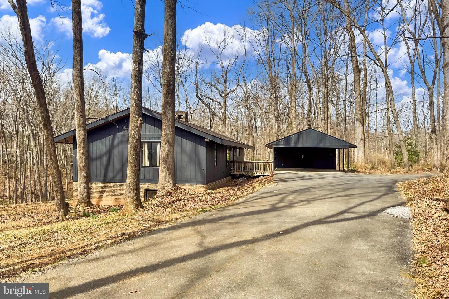 10236 LAWYERS RD, VIENNA, Virginia 22181, 4 Bedrooms Bedrooms, ,2 BathroomsBathrooms,Residential,For sale,10236 LAWYERS RD,VAFX2224890 MLS # VAFX2224890