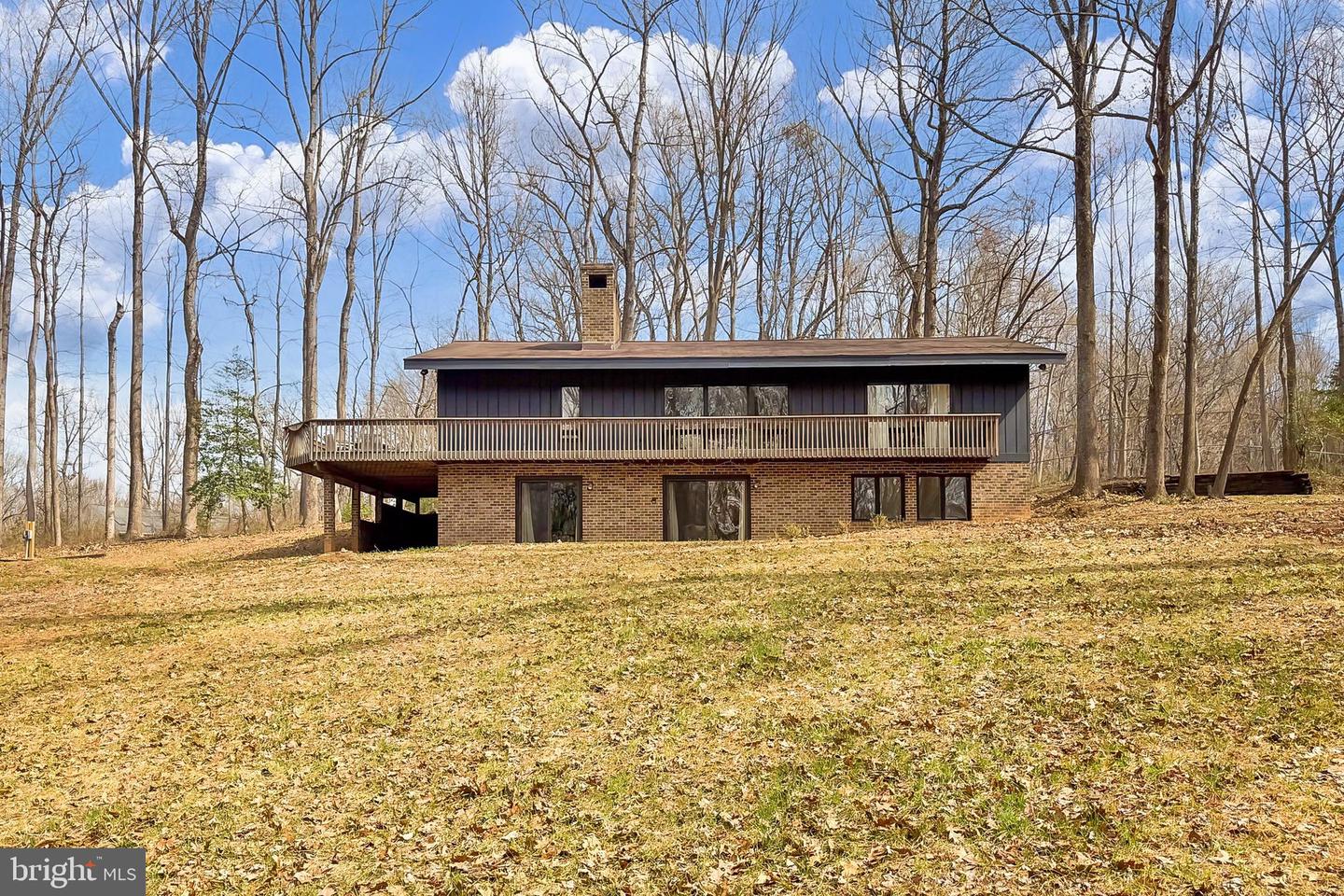 10236 LAWYERS RD, VIENNA, Virginia 22181, 4 Bedrooms Bedrooms, ,2 BathroomsBathrooms,Residential,For sale,10236 LAWYERS RD,VAFX2224890 MLS # VAFX2224890