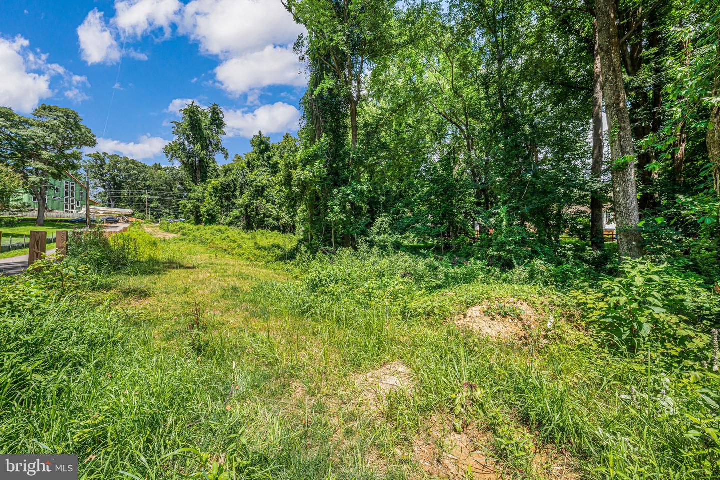 7701 LEWINSVILLE RD, MCLEAN, Virginia 22102, ,Land,For sale,7701 LEWINSVILLE RD,VAFX2253496 MLS # VAFX2253496
